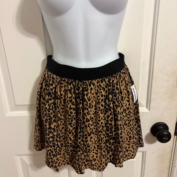 NWT leopard print skirt - Picture 1 of 6